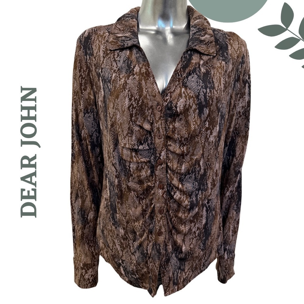 🛍️ DEAR JOHN Snake Print Knit Button-Down Blouse Grey Brown – Size Medium